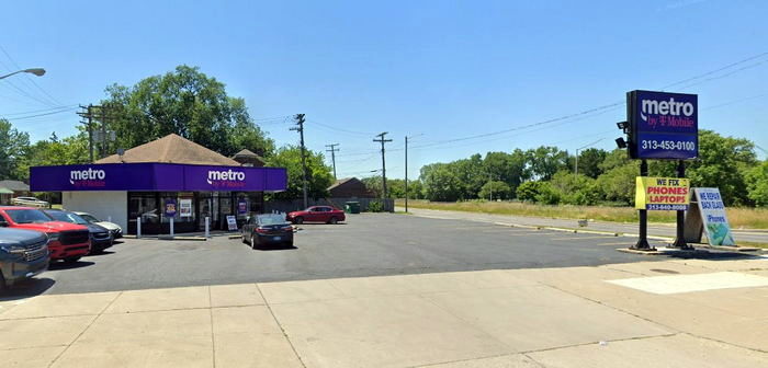 Dawn Donuts - 20830 Moross Rd - Grosse Pointe Mi 48236